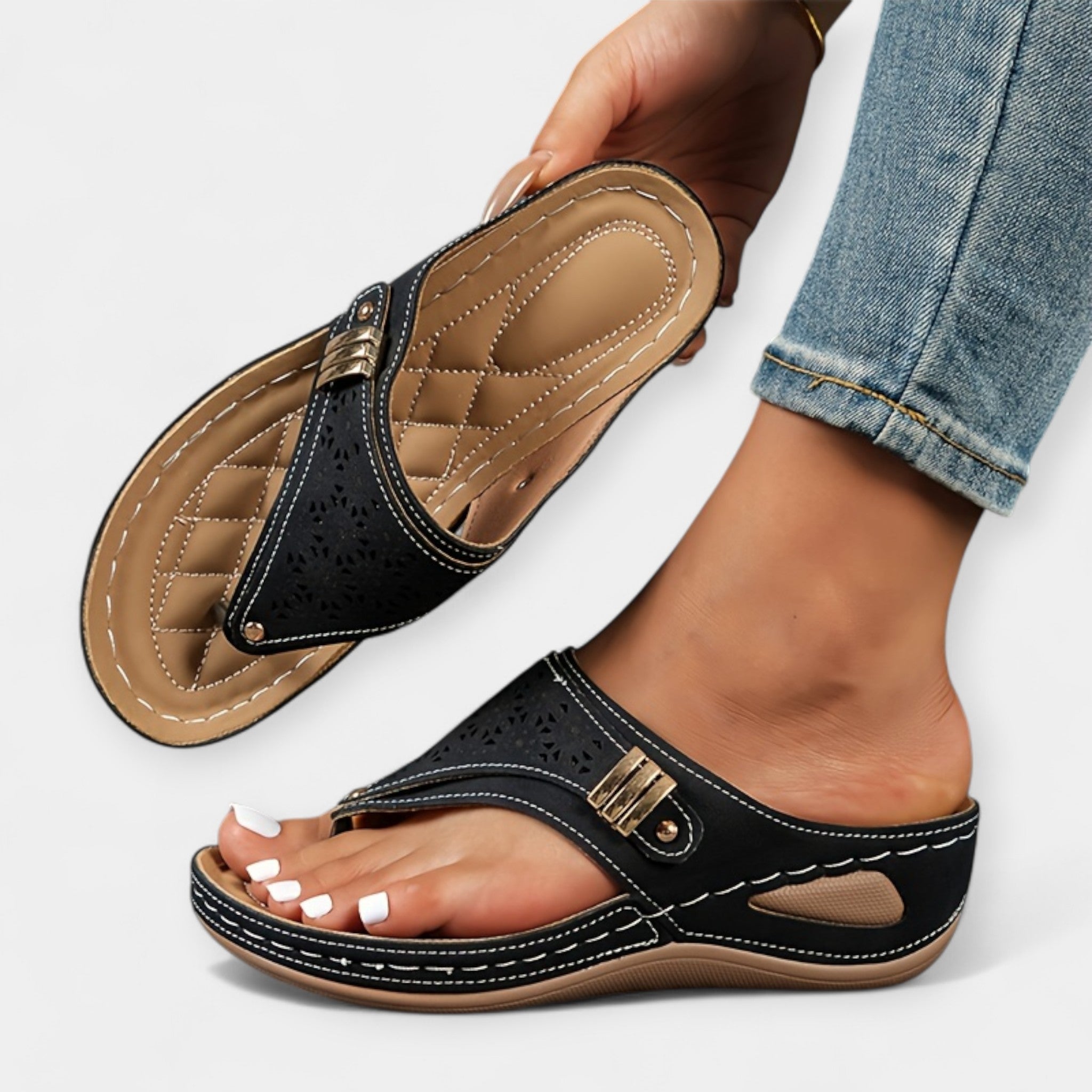 Airy Casual Shoes