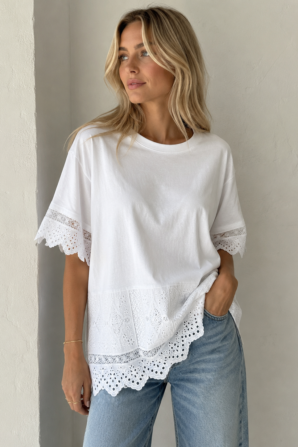 Liva Lace T-Shirt – White