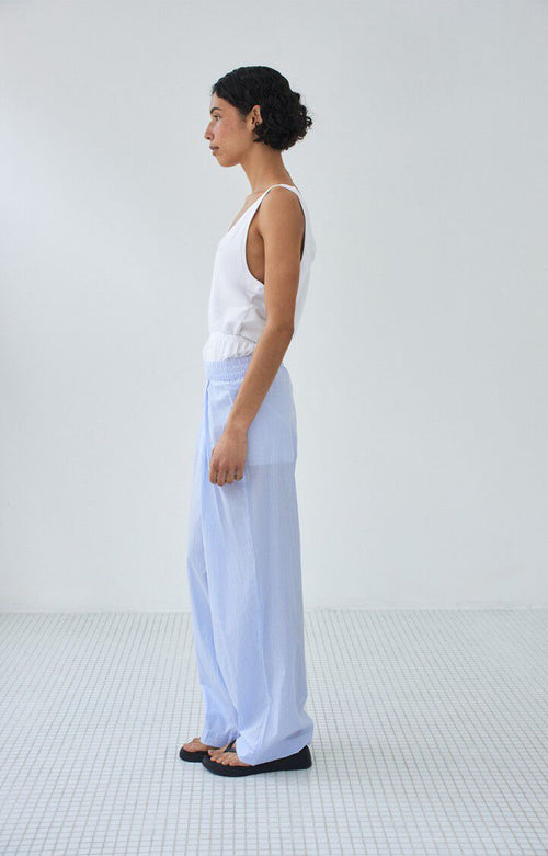 Vibtown Tank Top – White