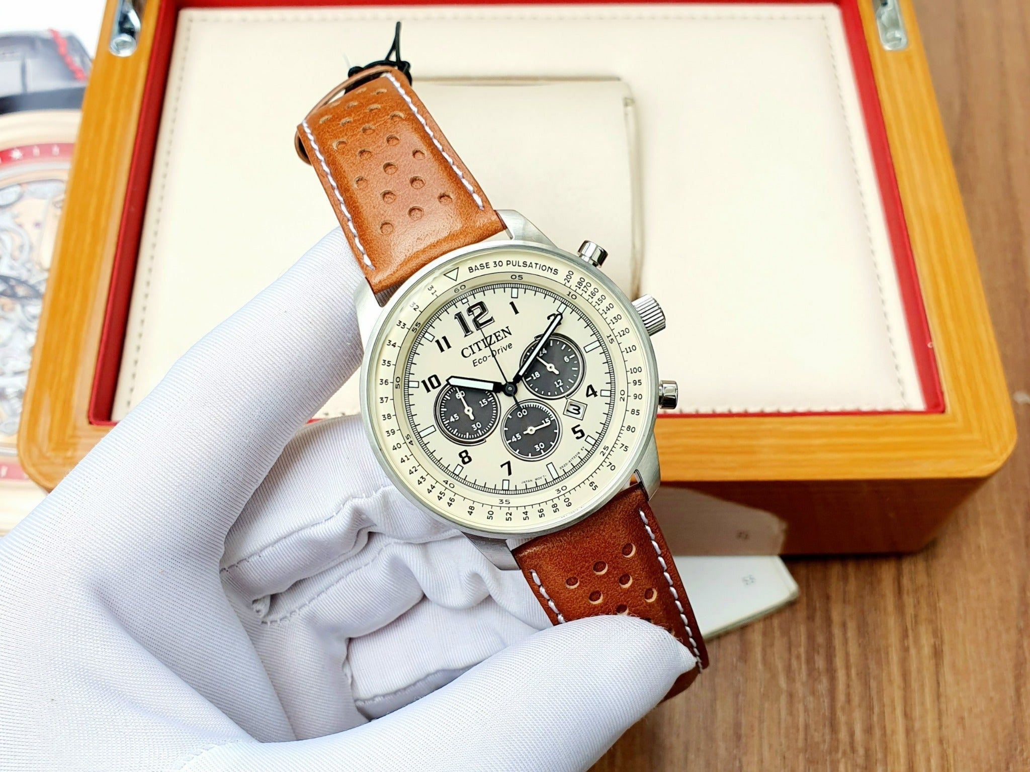 Vantage Chronograph