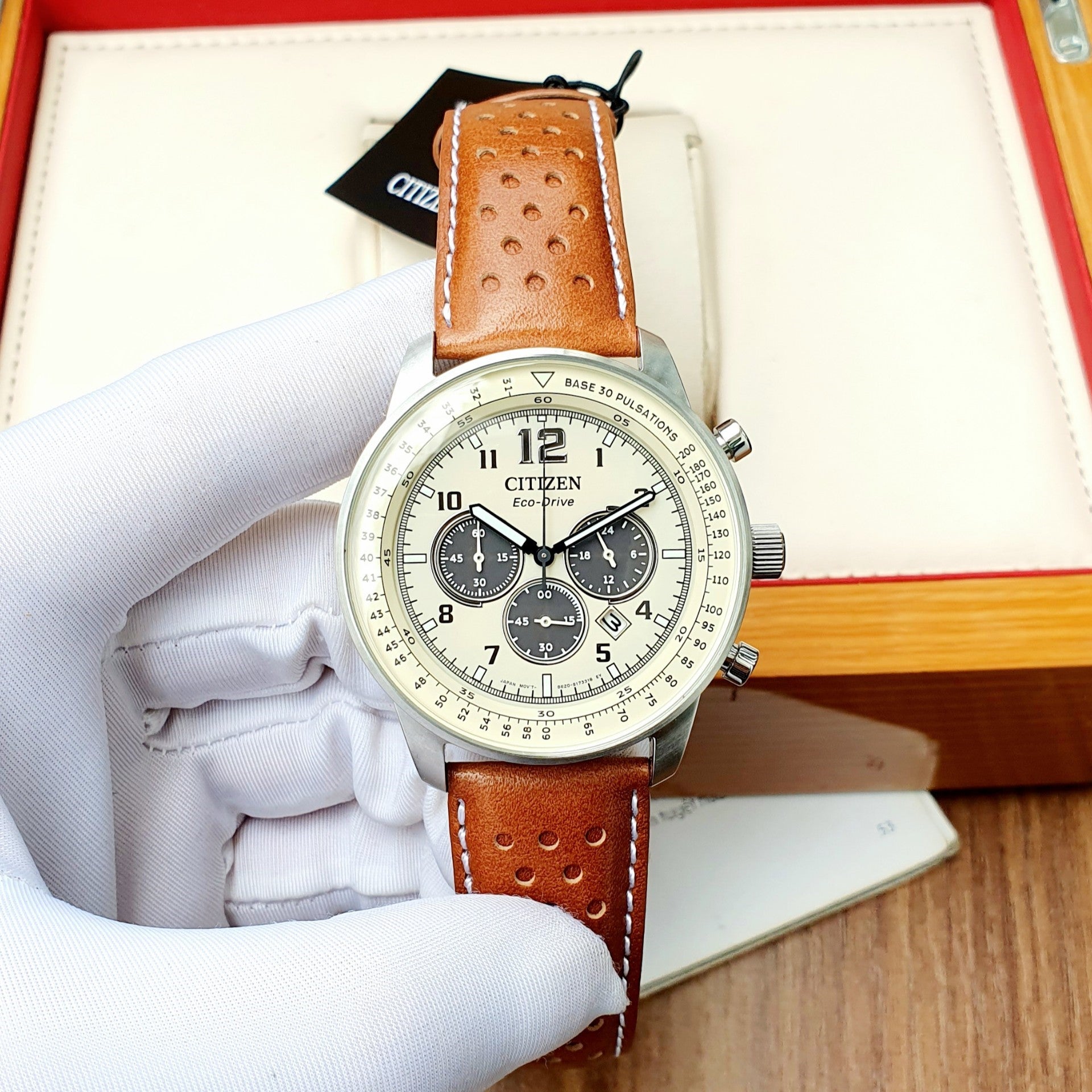 Vantage Chronograph